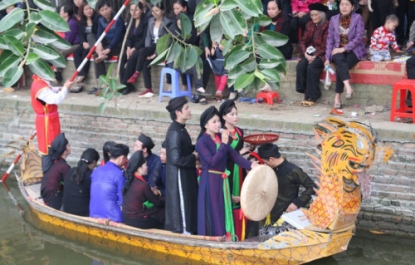DU XUÂN